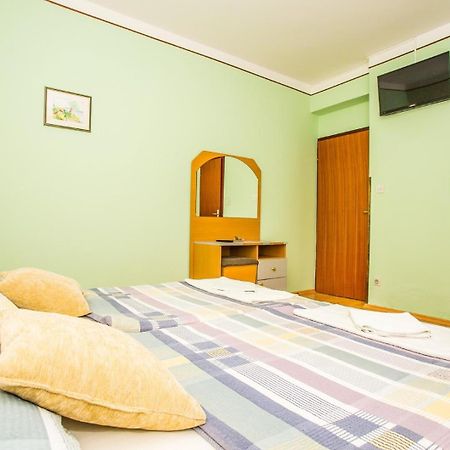 Villa Padova Rab Town Bagian luar foto