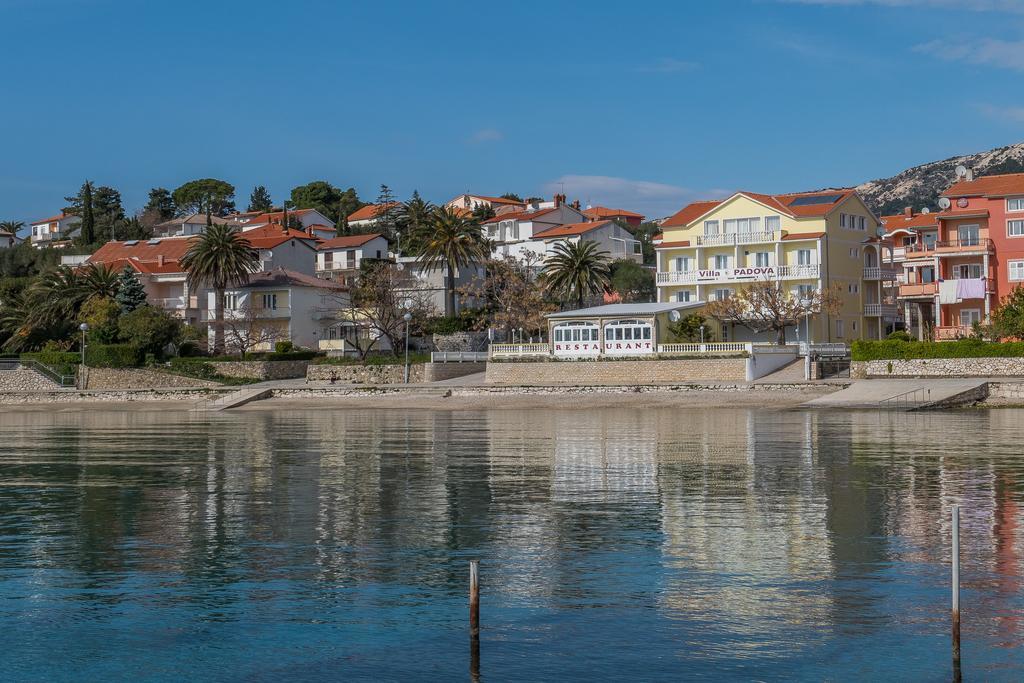 Villa Padova Rab Town Bagian luar foto