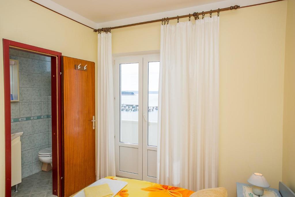 Villa Padova Rab Town Bagian luar foto